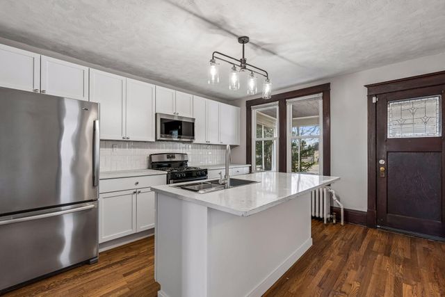 1529 Dale Street N, Saint Paul, MN 55117