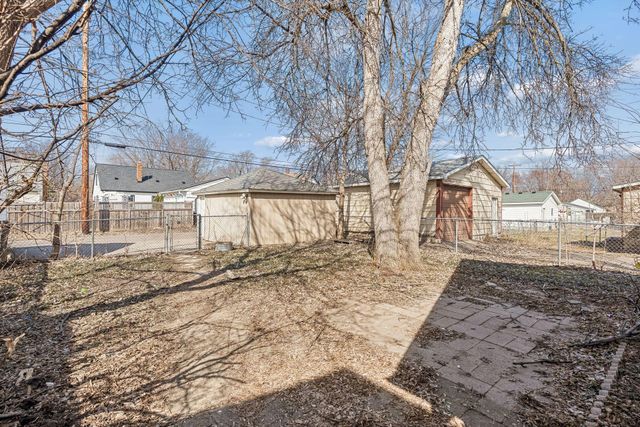 1529 Dale Street N, Saint Paul, MN 55117