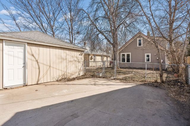 1529 Dale Street N, Saint Paul, MN 55117