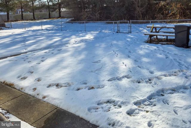 1980 LARCH AVE, East Petersburg, PA 17520