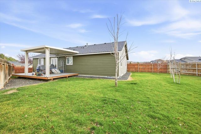 8011 W 5th Ave, Kennewick, WA 99336