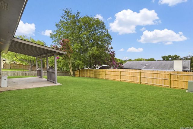 12819 Tarrytown St, San Antonio, TX 78233