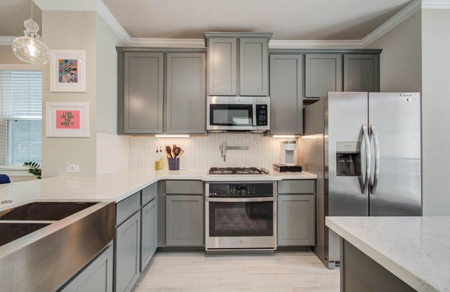 1912 Honey Mound Drive, Spring Branch, TX 77080