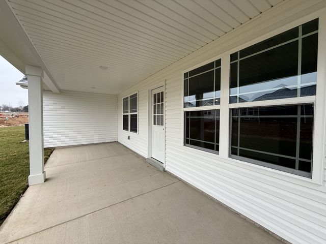 1143 Javier Dr, Springfield, TN 37172