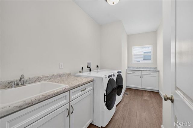 823 Silver Buck Lane, Chesterfield, MO 63005