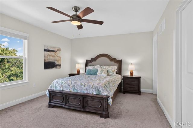 823 Silver Buck Lane, Chesterfield, MO 63005