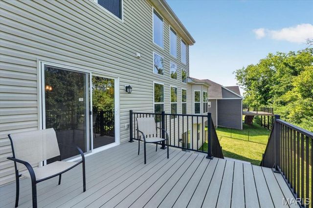 823 Silver Buck Lane, Chesterfield, MO 63005