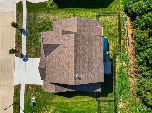 823 Silver Buck Lane, Chesterfield, MO 63005