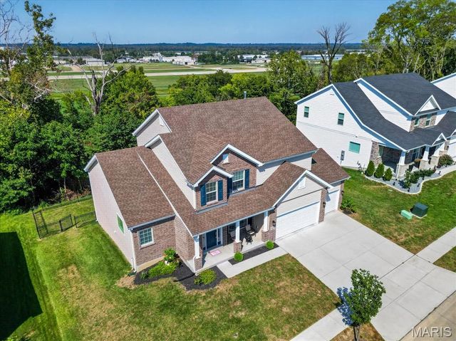 823 Silver Buck Lane, Chesterfield, MO 63005