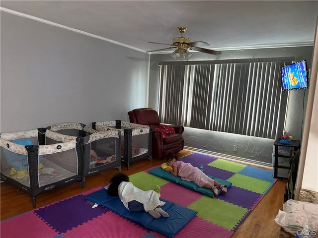 609 Demong Drive, Syracuse, NY 13214