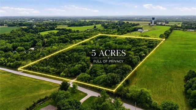 12632 Elkhorn Road, Rayville, MO 64084