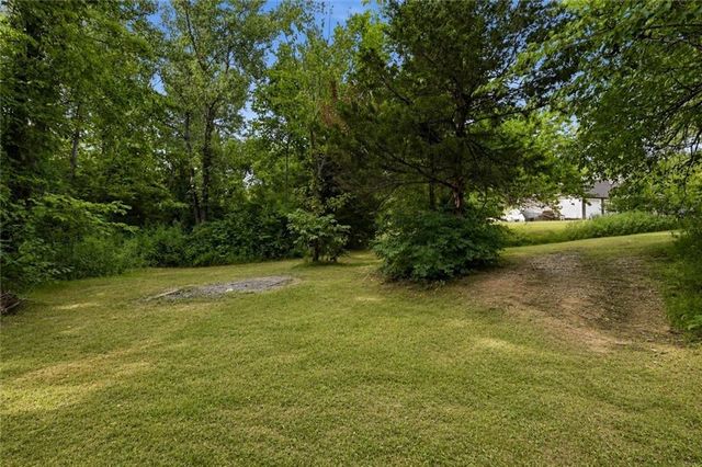 12632 Elkhorn Road, Rayville, MO 64084