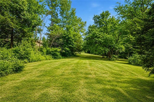 12632 Elkhorn Road, Rayville, MO 64084
