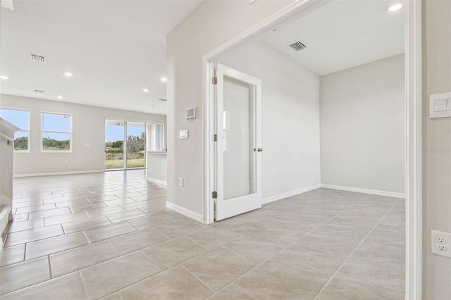 3827 SUNNY SPRING STREET, Plant City, FL 33565