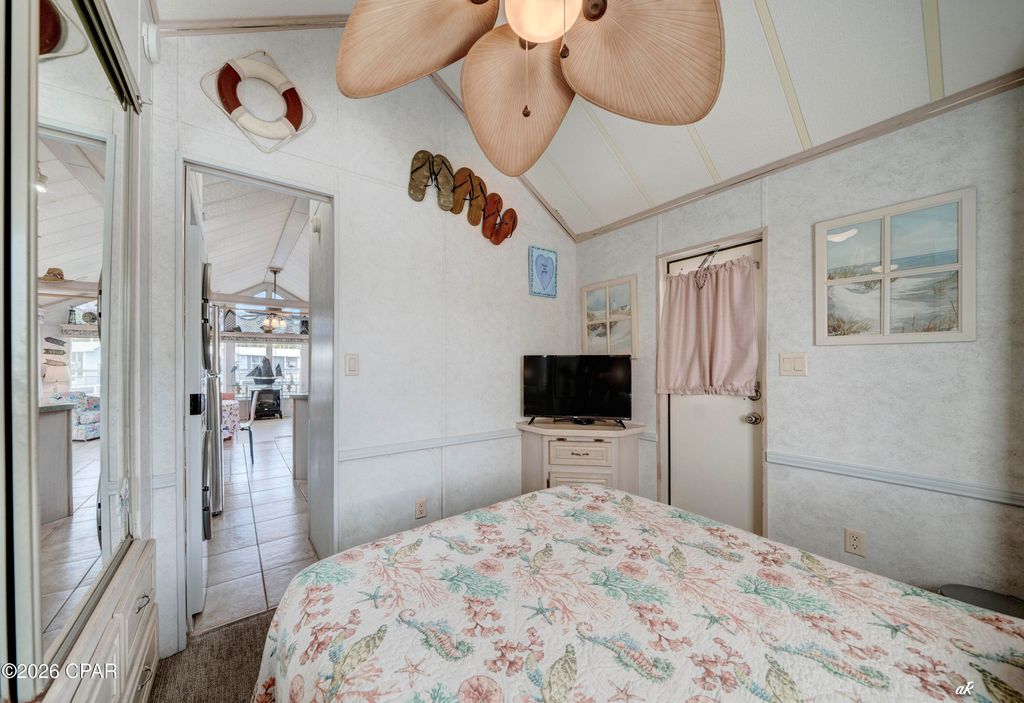 Image 19 of property listing at 1219 Thomas Drive 73, Panama City Beach, FL 32408