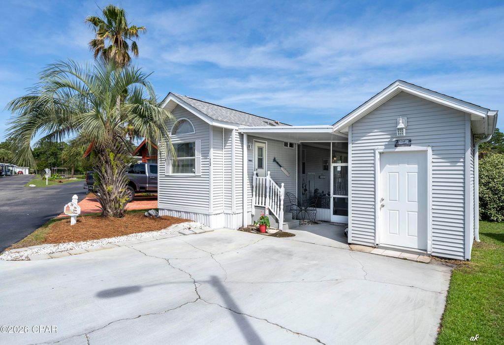 Image 2 of property listing at 1219 Thomas Drive 73, Panama City Beach, FL 32408