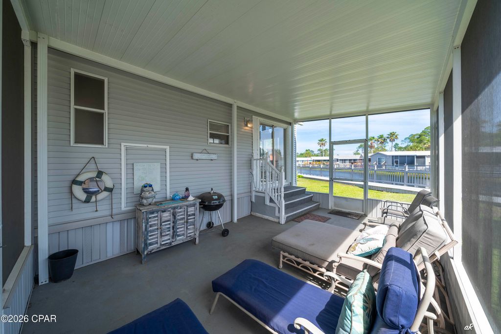 Image 9 of property listing at 1219 Thomas Drive 73, Panama City Beach, FL 32408