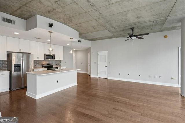 44 Peachtree Place NW 1523, Atlanta, GA 30309