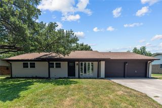 2008 Maplewood Drive, Gainesville, TX 76240