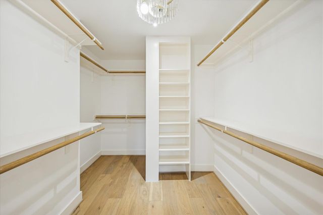 1611 Ridgehaven DR, Austin, TX 78723