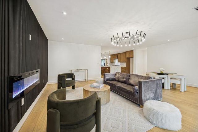 1611 Ridgehaven DR, Austin, TX 78723