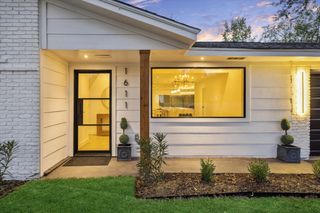 1611 Ridgehaven DR, Austin, TX 78723