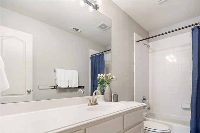 609 Mayberry Drive, Mckinney, TX 75071