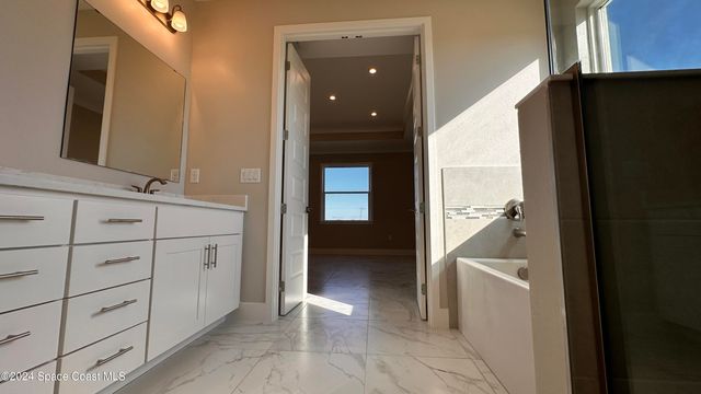 607 Clearwater Avenue, Satellite Beach, FL 32937