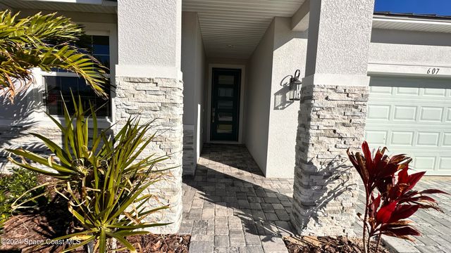 607 Clearwater Avenue, Satellite Beach, FL 32937
