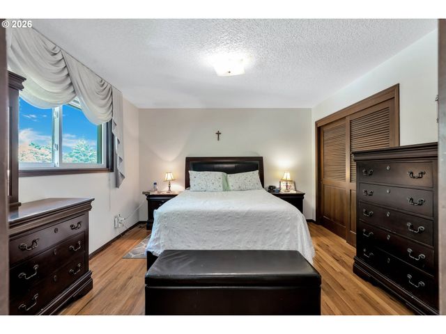 3909 Ne 135TH Ave, Portland, OR 97230