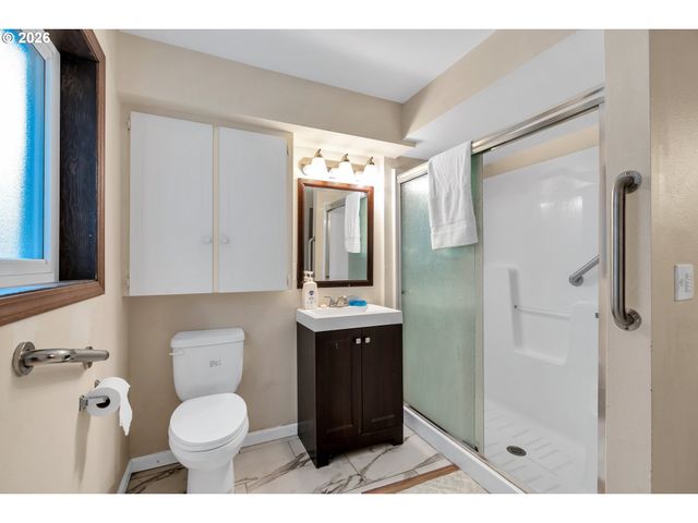 3909 Ne 135TH Ave, Portland, OR 97230