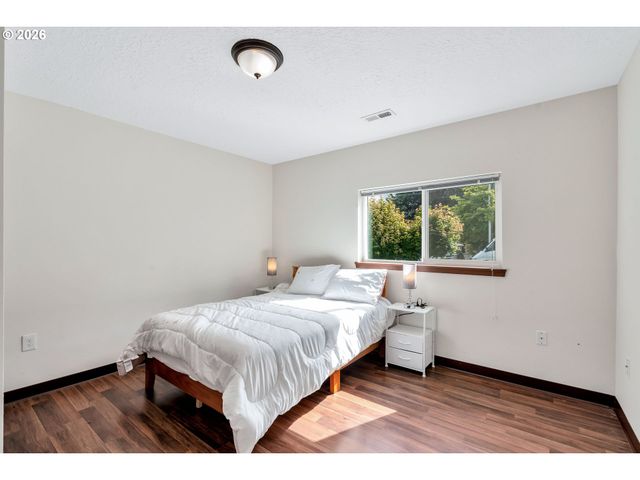 3909 Ne 135TH Ave, Portland, OR 97230