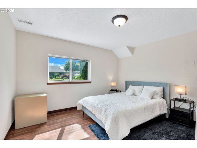 3909 Ne 135TH Ave, Portland, OR 97230