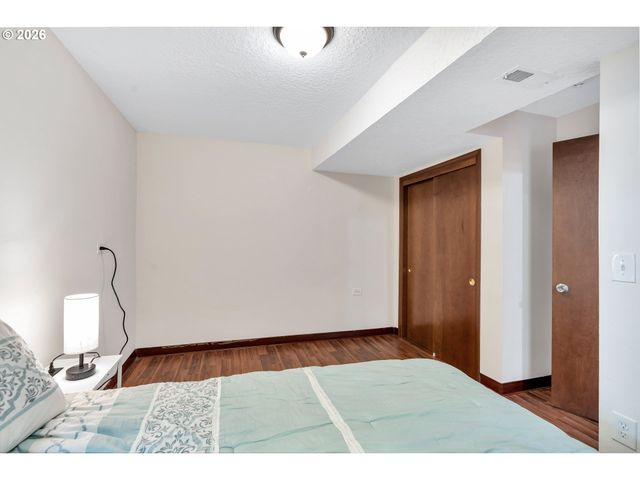 3909 Ne 135TH Ave, Portland, OR 97230