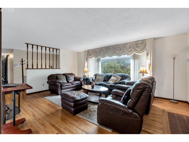 3909 Ne 135TH Ave, Portland, OR 97230