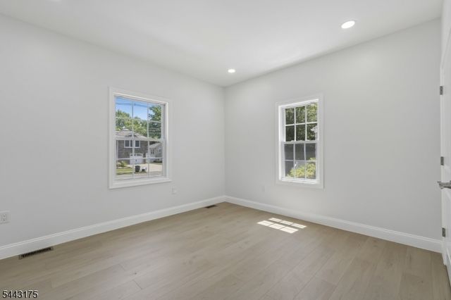 250 Milltown Rd, Springfield Twp., NJ 07081