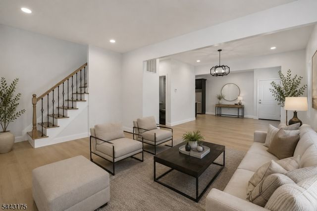 250 Milltown Rd, Springfield Twp., NJ 07081