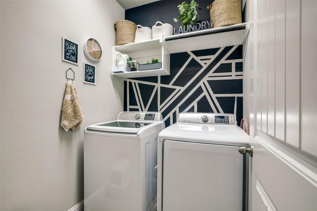 2221 Van Clark Way, Aubrey, TX 76227