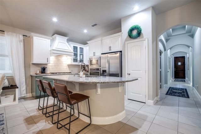 2221 Van Clark Way, Aubrey, TX 76227