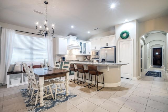 2221 Van Clark Way, Aubrey, TX 76227