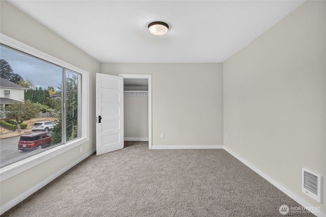 1412 N Steele Street, Tacoma, WA 98406