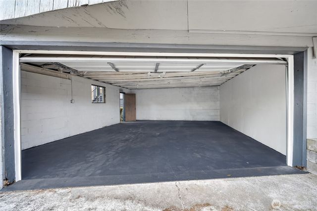 1412 N Steele Street, Tacoma, WA 98406