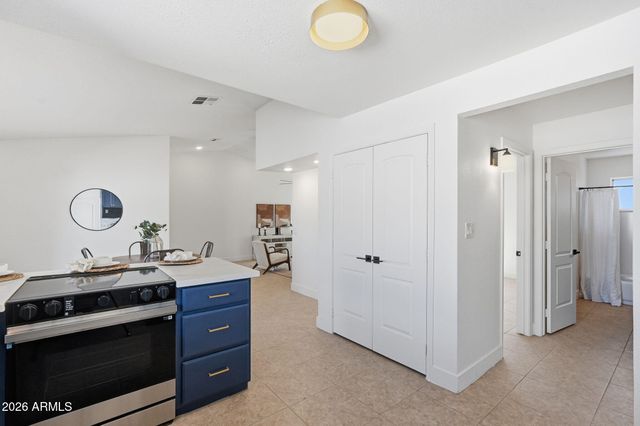 18015 N 45TH Avenue, Glendale, AZ 85308