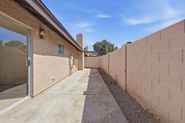 18015 N 45TH Avenue, Glendale, AZ 85308