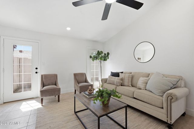 18015 N 45TH Avenue, Glendale, AZ 85308