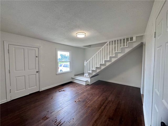 2612 E 75th Street, Kansas City, MO 64132