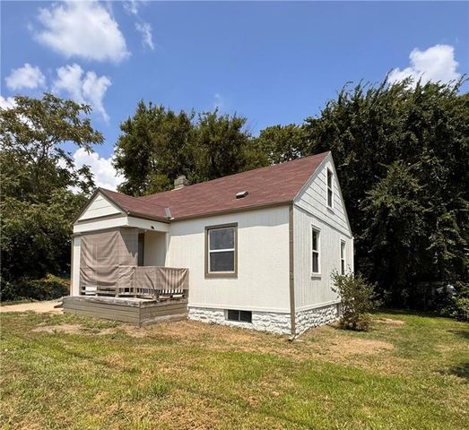 2612 E 75th Street, Kansas City, MO 64132