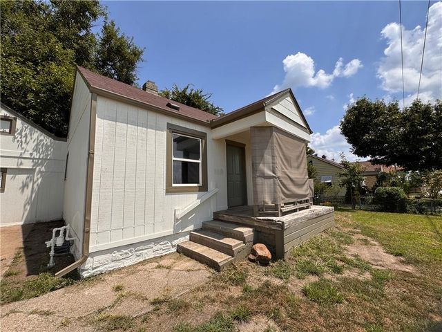 2612 E 75th Street, Kansas City, MO 64132