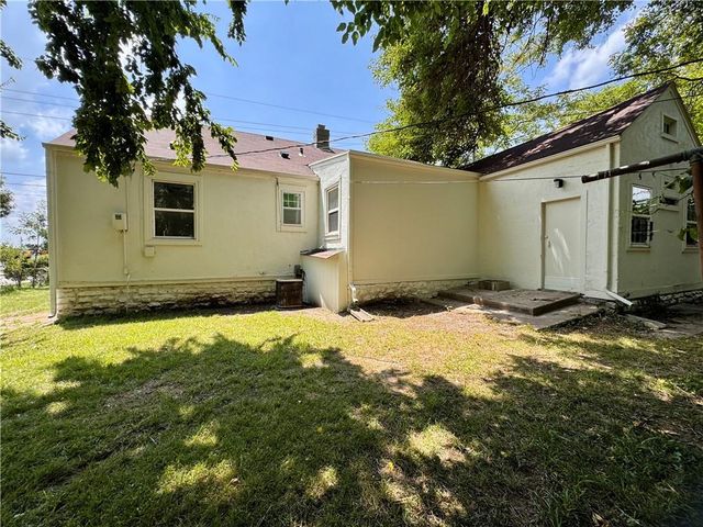 2612 E 75th Street, Kansas City, MO 64132