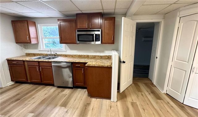 2612 E 75th Street, Kansas City, MO 64132
